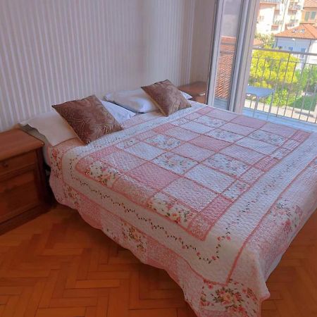 Cozy Room With Queen Bed 温馨双人大房间 Mestre Exteriér fotografie
